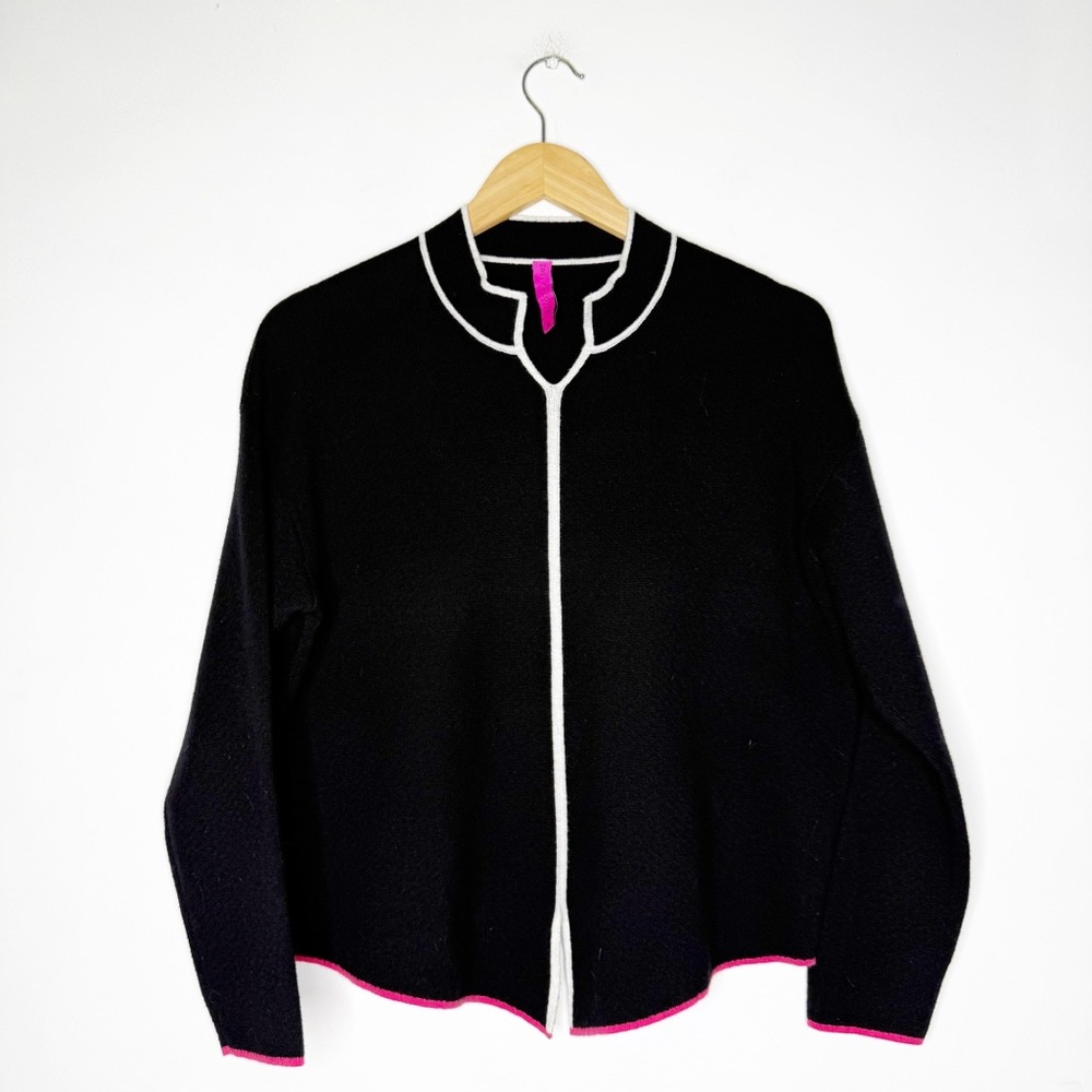 Chic Black Women's Sweater with Pink Trim